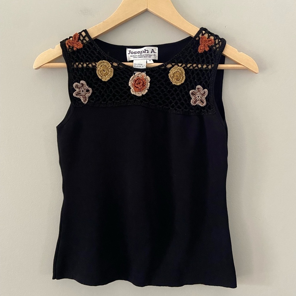 Joseph A. Vintage Black Floral Crochet Scoop Neck Sleeveless Tank Top